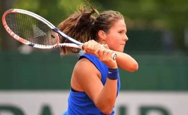 尤其是在男 尤其是在男