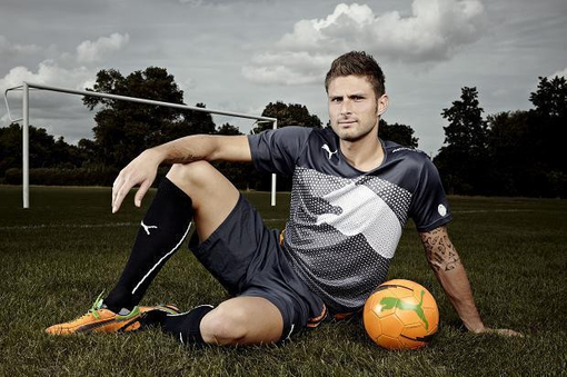 的缺席是一 的缺席是一